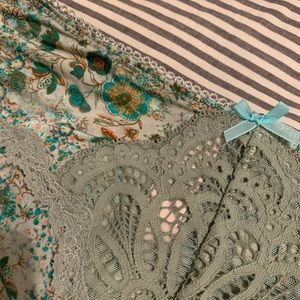 VS Dream Angels Cheekini - Sage green paisley